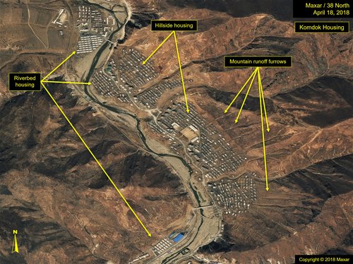 Fig8_Komdok Riverbed Based Housing_18 0418 MAX